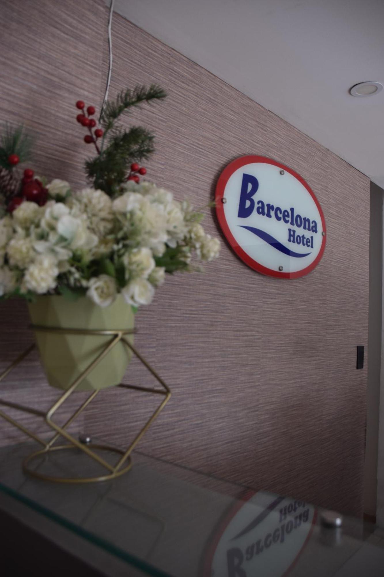 Hotel Barcelona Монтерия Экстерьер фото