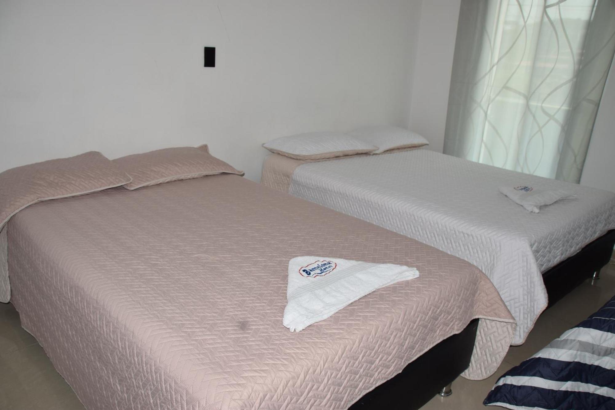 Hotel Barcelona Монтерия Экстерьер фото
