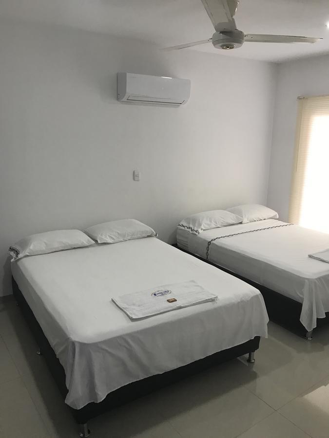 Hotel Barcelona Монтерия Экстерьер фото